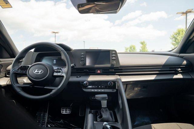 new 2025 Hyundai Elantra car, priced at $21,273