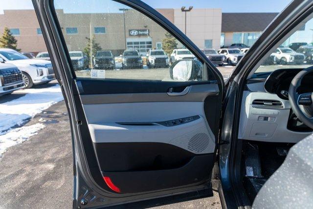 new 2025 Hyundai Palisade car, priced at $40,949