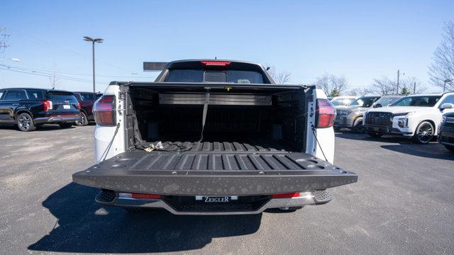 new 2024 Hyundai Santa Cruz car, priced at $43,655