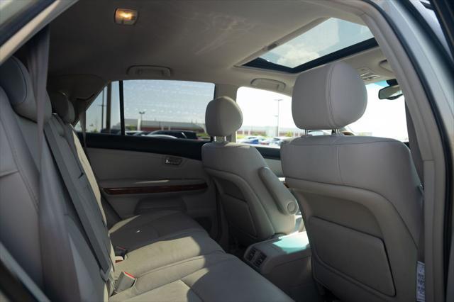 used 2005 Lexus RX 330 car, priced at $5,595