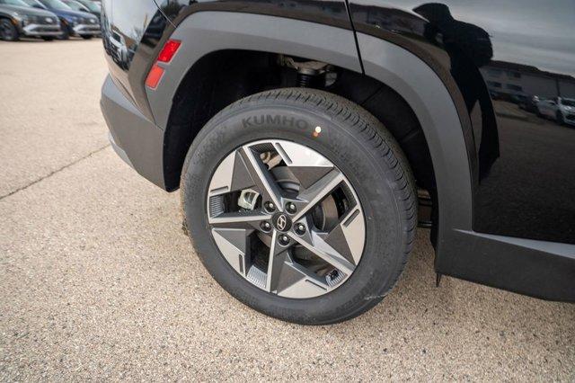 new 2025 Hyundai Tucson car, priced at $33,890