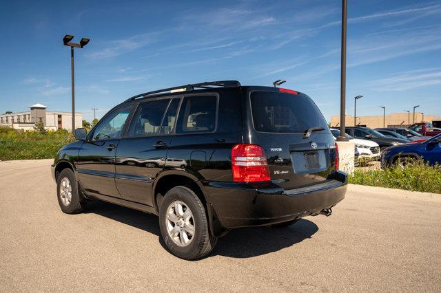 used 2002 Toyota Highlander car, priced at $5,490