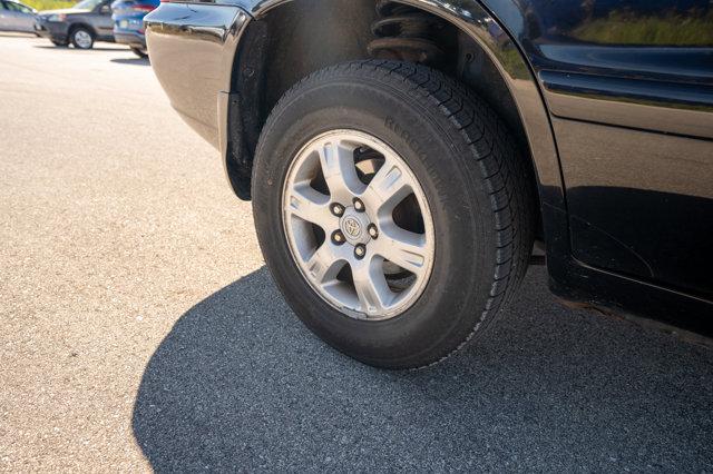 used 2002 Toyota Highlander car, priced at $5,490