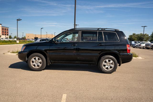 used 2002 Toyota Highlander car, priced at $5,490