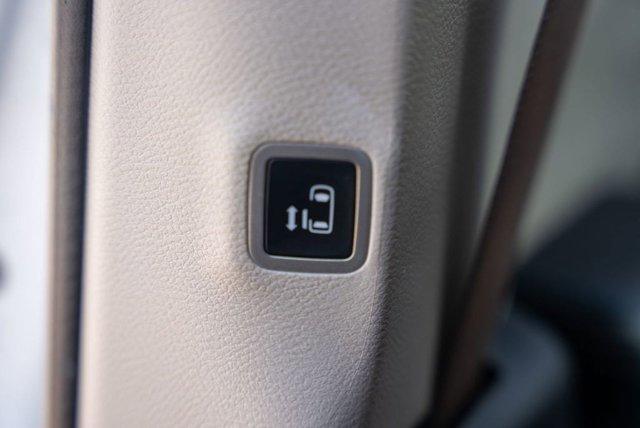 used 2022 Chrysler Pacifica car, priced at $20,495
