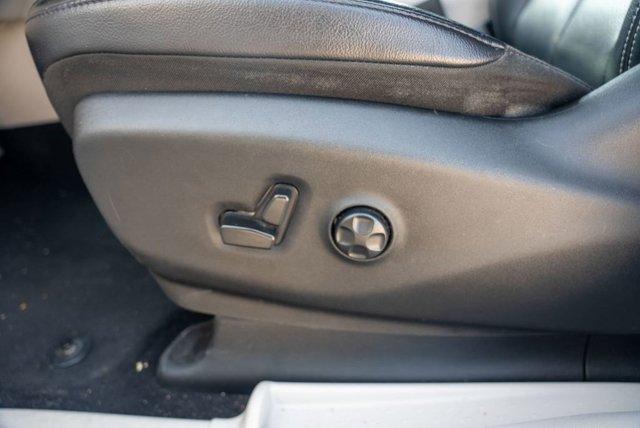 used 2022 Chrysler Pacifica car, priced at $20,495