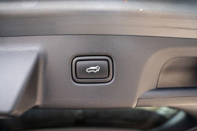 used 2024 Hyundai Palisade car, priced at $38,990
