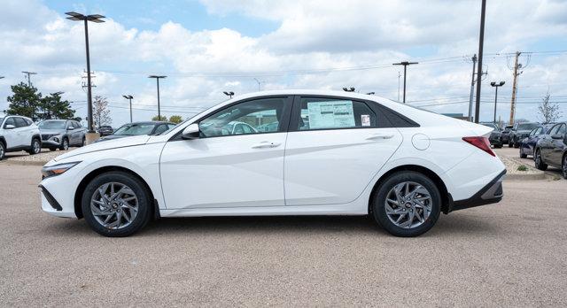 new 2024 Hyundai Elantra car, priced at $22,990