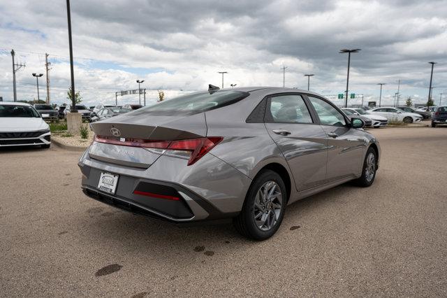 new 2024 Hyundai Elantra car, priced at $25,260