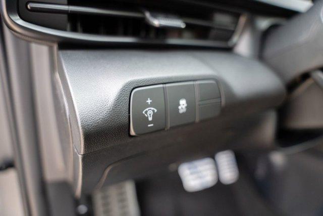 new 2025 Hyundai Elantra car, priced at $21,511