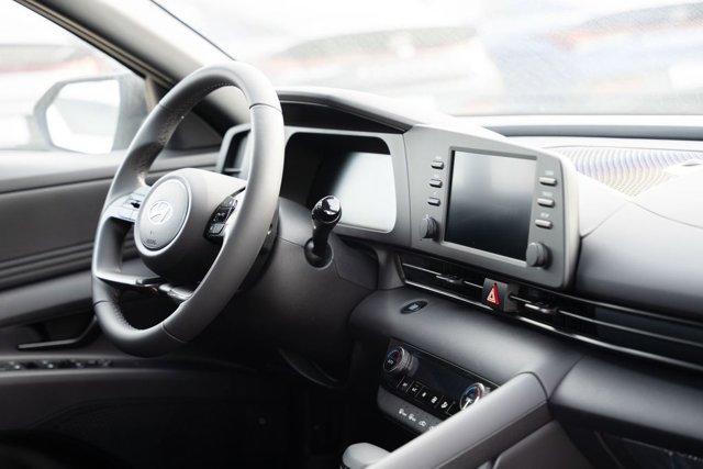 new 2025 Hyundai Elantra car, priced at $21,511