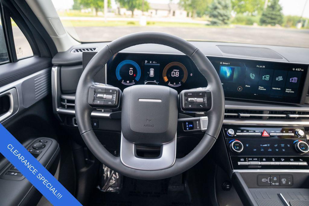 used 2025 Hyundai Santa Fe car, priced at $32,484