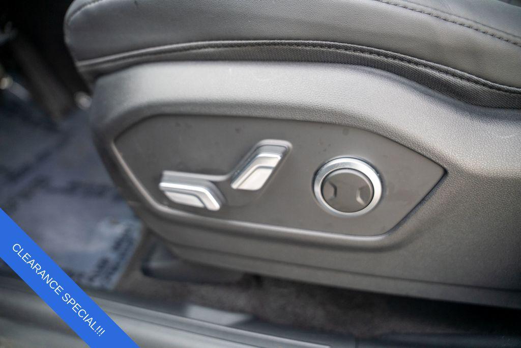 used 2025 Hyundai Santa Fe car, priced at $32,484