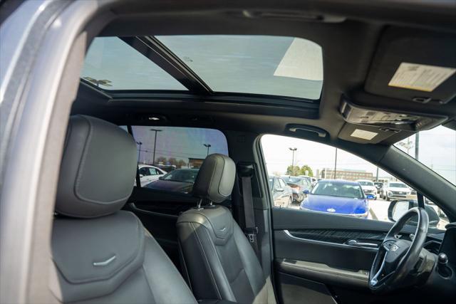 used 2022 Cadillac XT6 car, priced at $26,822