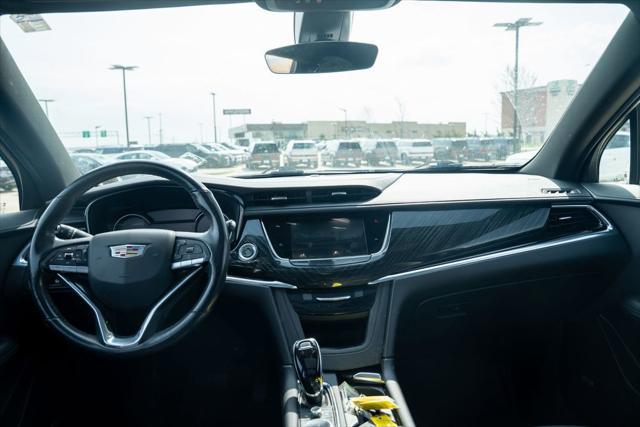 used 2022 Cadillac XT6 car, priced at $26,822
