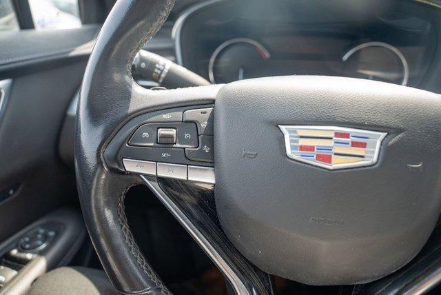 used 2022 Cadillac XT6 car, priced at $28,990