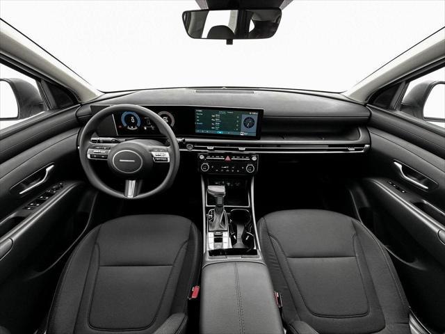 new 2025 Hyundai Tucson car, priced at $33,084