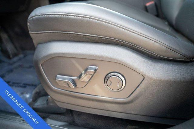 used 2025 Hyundai Santa Fe car, priced at $32,485