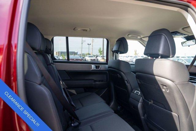 used 2025 Hyundai Santa Fe car, priced at $32,485