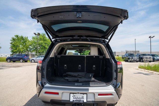 used 2023 Nissan Pathfinder car, priced at $32,698