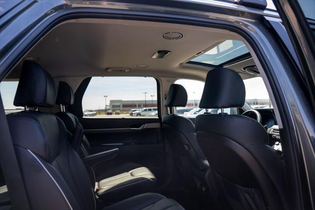 used 2024 Hyundai Palisade car, priced at $34,377