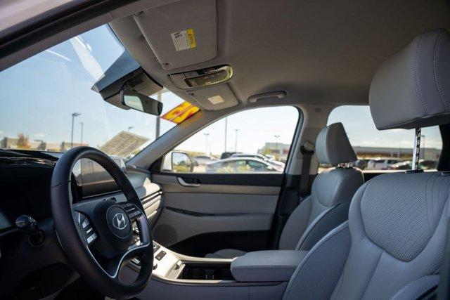 used 2025 Hyundai Palisade car, priced at $38,268