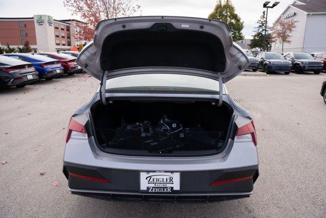 new 2025 Hyundai Elantra car, priced at $21,000