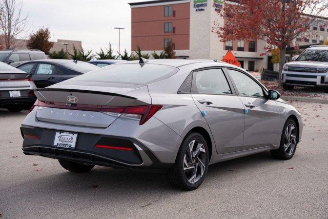 new 2025 Hyundai Elantra car, priced at $21,000