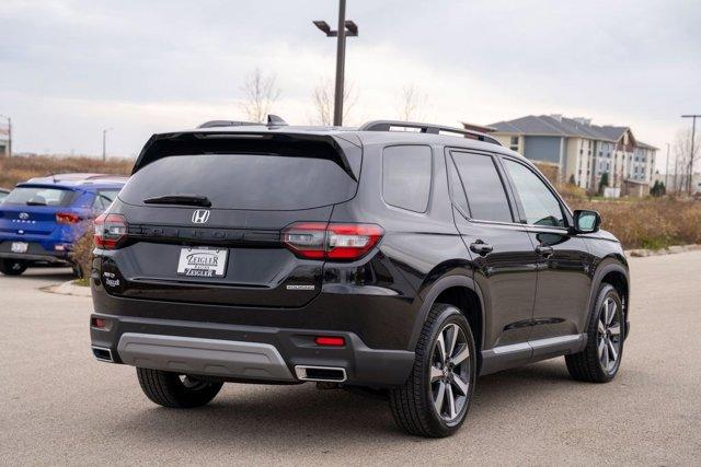 used 2023 Honda Pilot car, priced at $40,976