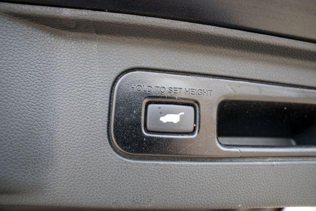 used 2023 Honda Pilot car, priced at $40,976