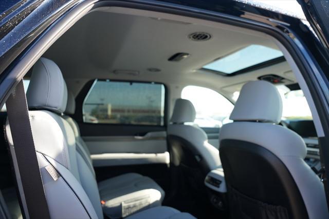 used 2025 Hyundai Palisade car, priced at $41,062