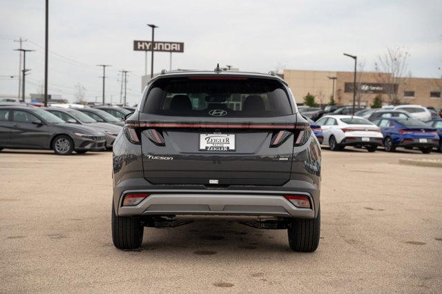 new 2025 Hyundai Tucson car, priced at $35,215