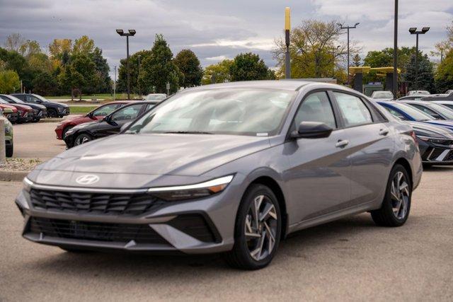 new 2025 Hyundai ELANTRA HEV car, priced at $26,953