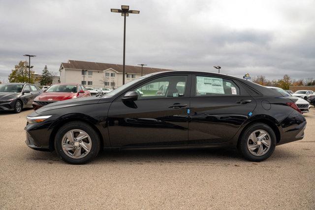 new 2025 Hyundai Elantra car, priced at $23,224