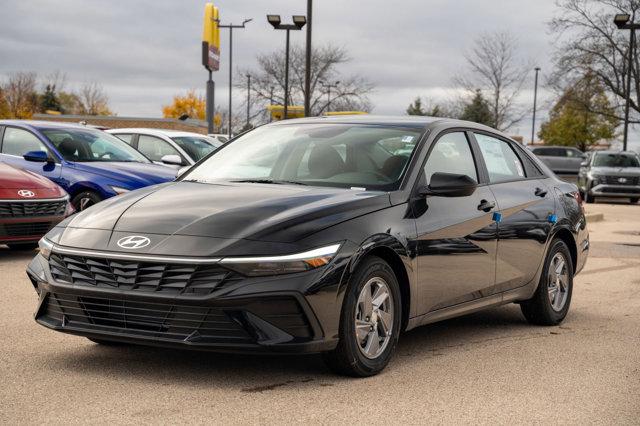 new 2025 Hyundai Elantra car, priced at $23,224