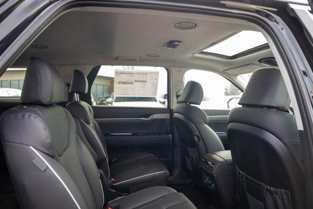new 2025 Hyundai Palisade car, priced at $45,600