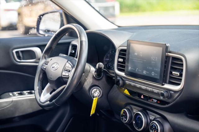 used 2021 Hyundai Venue car, priced at $16,290