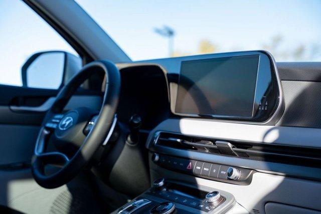 used 2025 Hyundai Palisade car, priced at $37,999