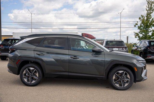 new 2025 Hyundai TUCSON Hybrid car, priced at $36,634