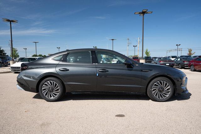 new 2024 Hyundai Sonata Hybrid car, priced at $37,885