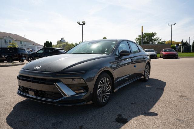 new 2024 Hyundai Sonata Hybrid car, priced at $37,885