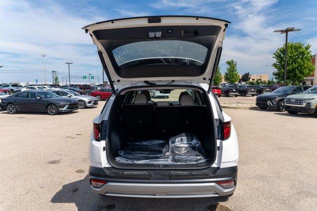 new 2025 Hyundai Tucson car, priced at $33,240