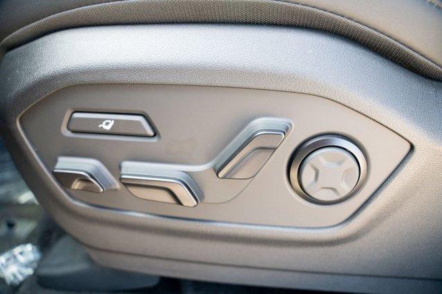 new 2025 Hyundai SANTA FE HEV car, priced at $44,910