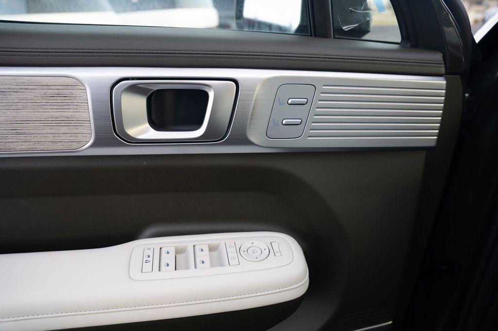 new 2025 Hyundai Santa Fe car, priced at $43,215