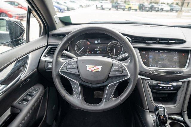 used 2023 Cadillac XT5 car, priced at $26,990