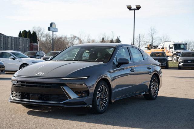 new 2025 Hyundai Sonata Hybrid car, priced at $31,810