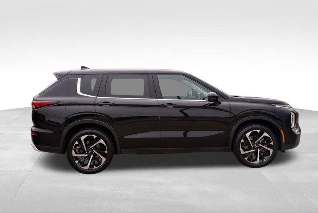 used 2023 Mitsubishi Outlander car, priced at $21,604