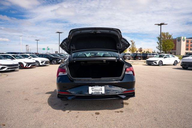 used 2022 Hyundai Elantra car, priced at $20,871