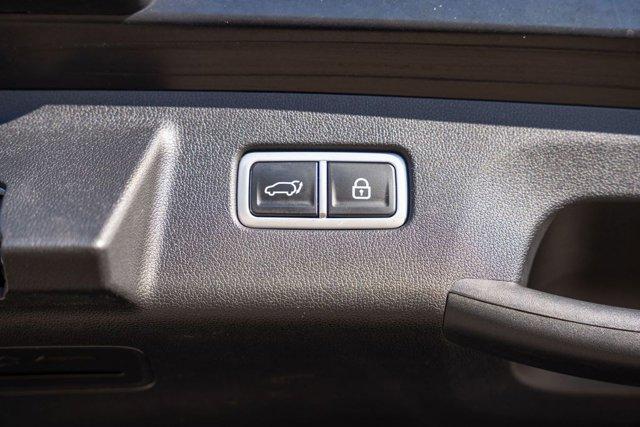 used 2022 Kia Sorento car, priced at $24,381