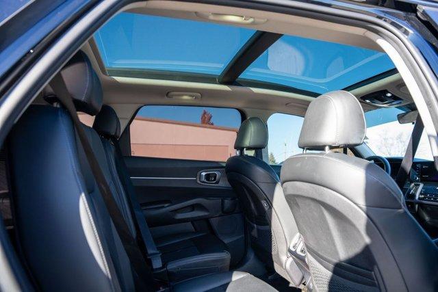 used 2022 Kia Sorento car, priced at $24,381